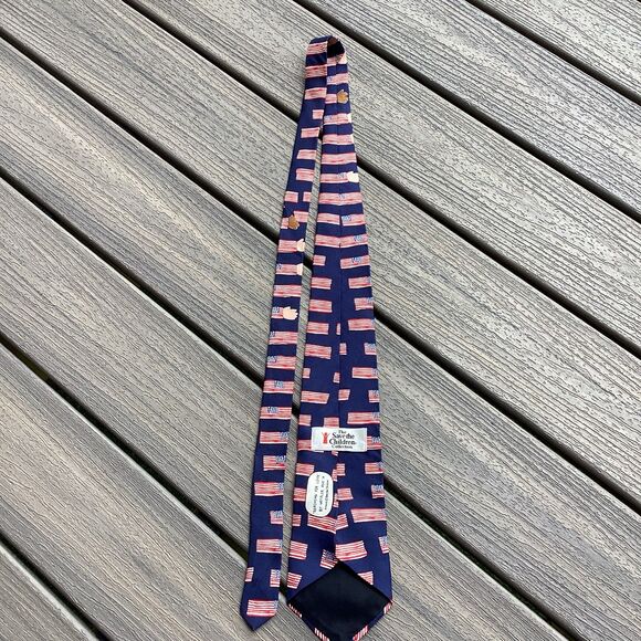 Save the Children Collection Necktie Mens American Flag Hands Print Silk Blend - Picture 3 of 4